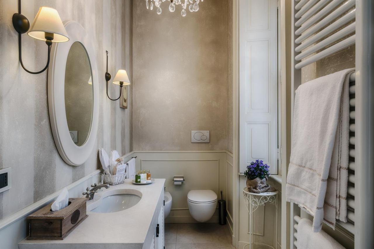 Relais Villa Vittoria Laglio Bagian luar foto