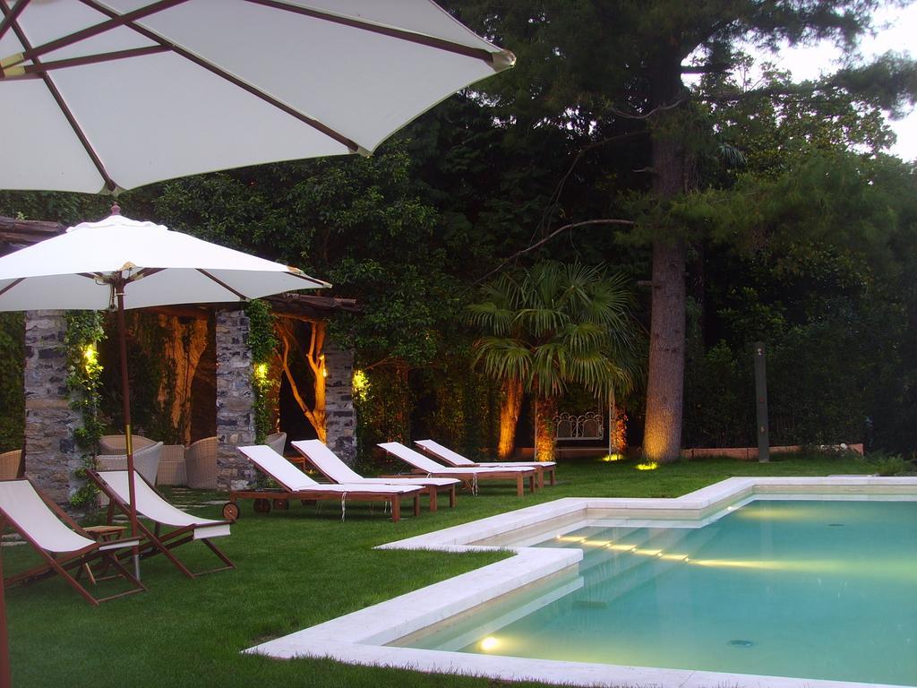 Relais Villa Vittoria Laglio Bagian luar foto