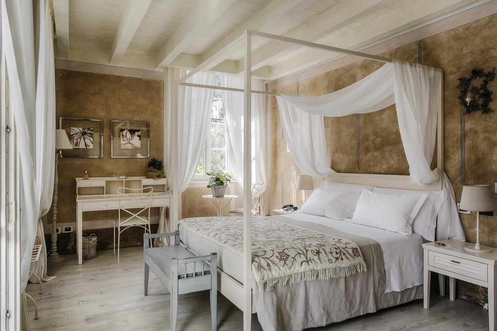Relais Villa Vittoria Laglio Bagian luar foto